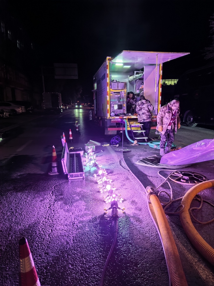 滨江管道非开挖修复